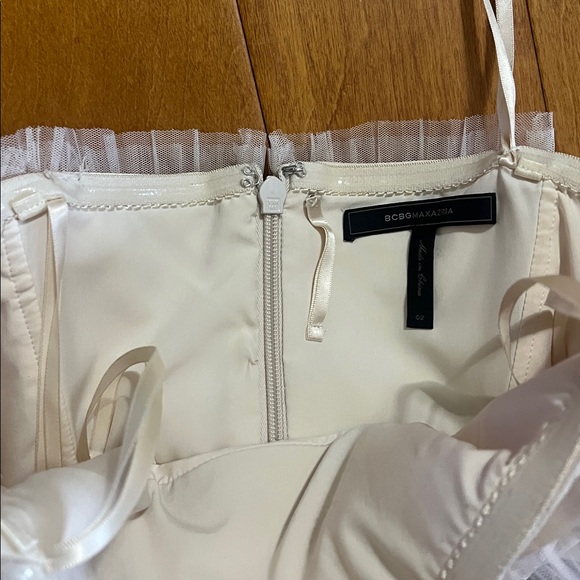 BCBG Maxazaria Rayna Tiered Strapless Tulle Dress 2 Vanilla Party Wedding Prom - Picture 7 of 14